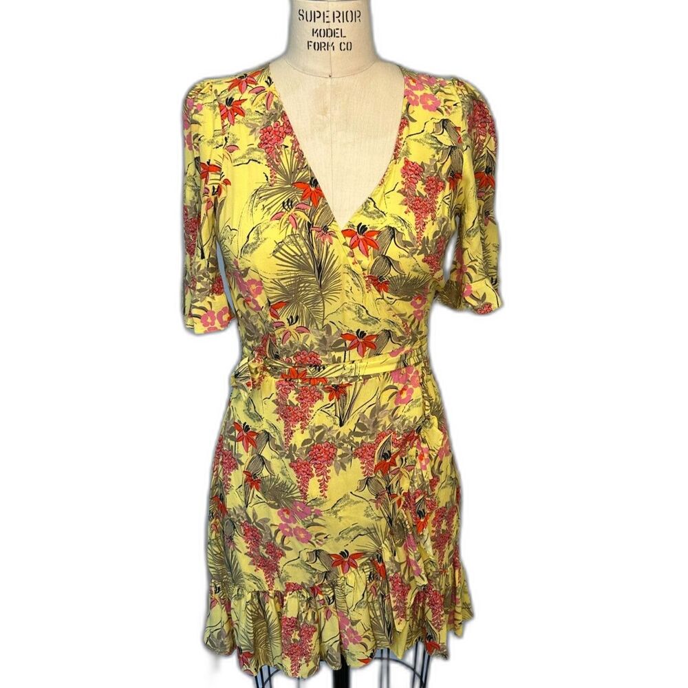 Zara yellow floral wrap dress size M Hawaiian print